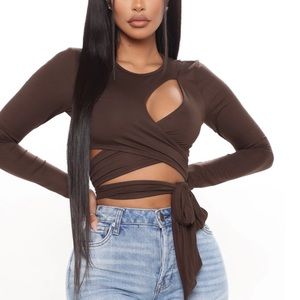 Fashion nova crop top